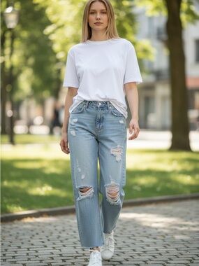 Vanilla Star 25/1 Light Blue Distressed Boyfriend Jeans